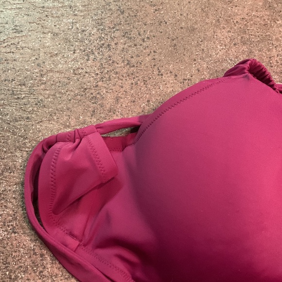 Shade & Shore bikini top. - Picture 3 of 9